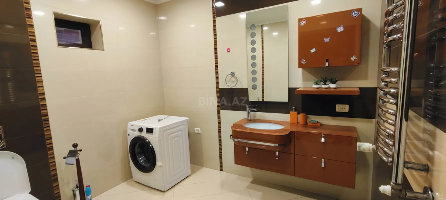 Kirayə verilir 6 otaqlı həyət evi 250 m²