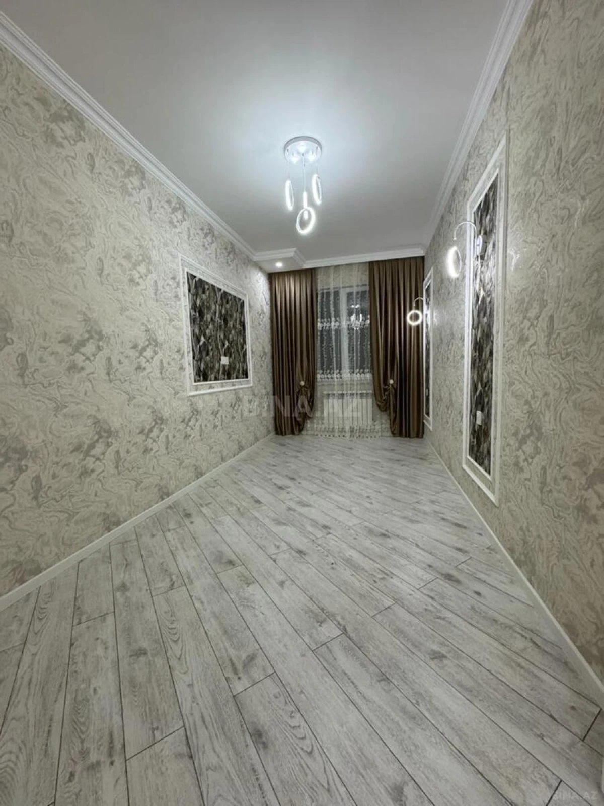 Satılır 2 otaqlı mənzil 55 m²