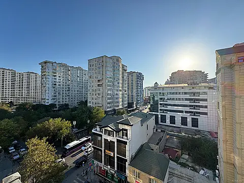 Satılır 2 otaqlı mənzil 60 m²
