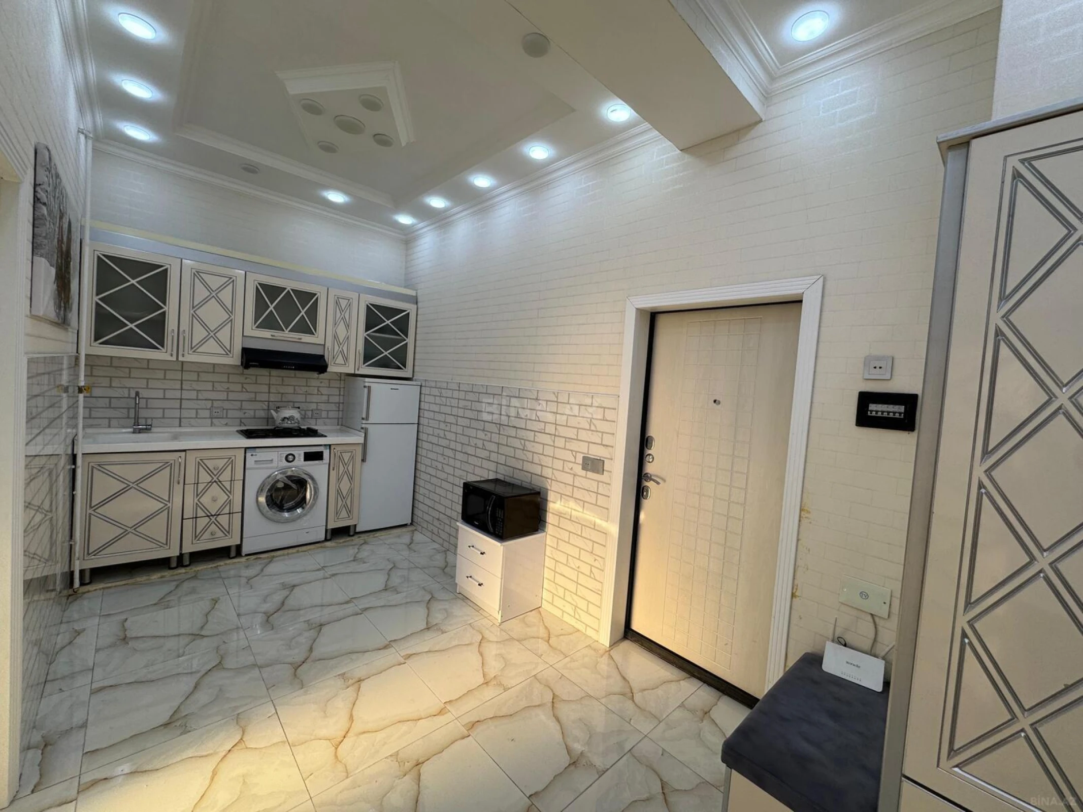 Satılır 2 otaqlı mənzil 60 m²