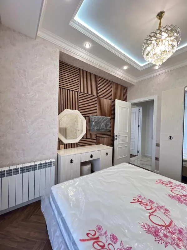 Satılır 3 otaqlı mənzil 98.8 m²