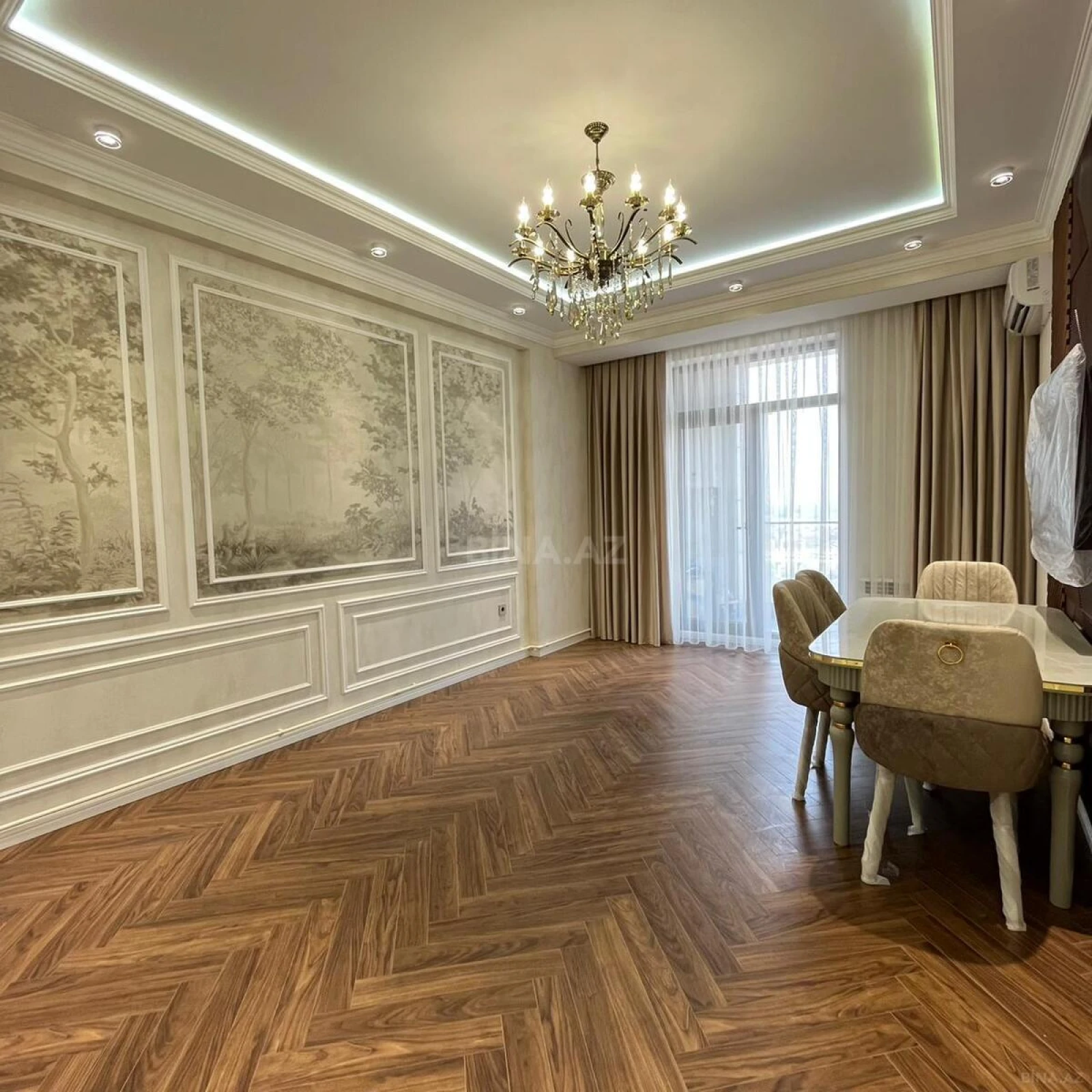 Satılır 3 otaqlı mənzil 98.8 m²