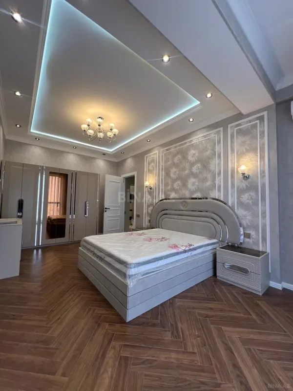 Satılır 3 otaqlı mənzil 98.8 m²