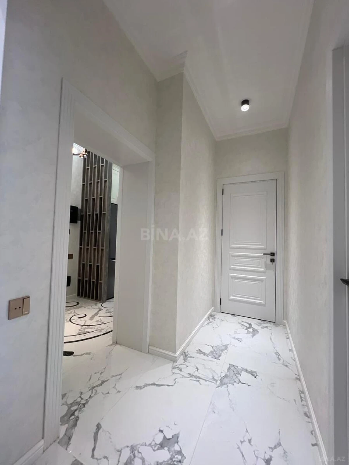 Satılır 3 otaqlı mənzil 98.8 m²