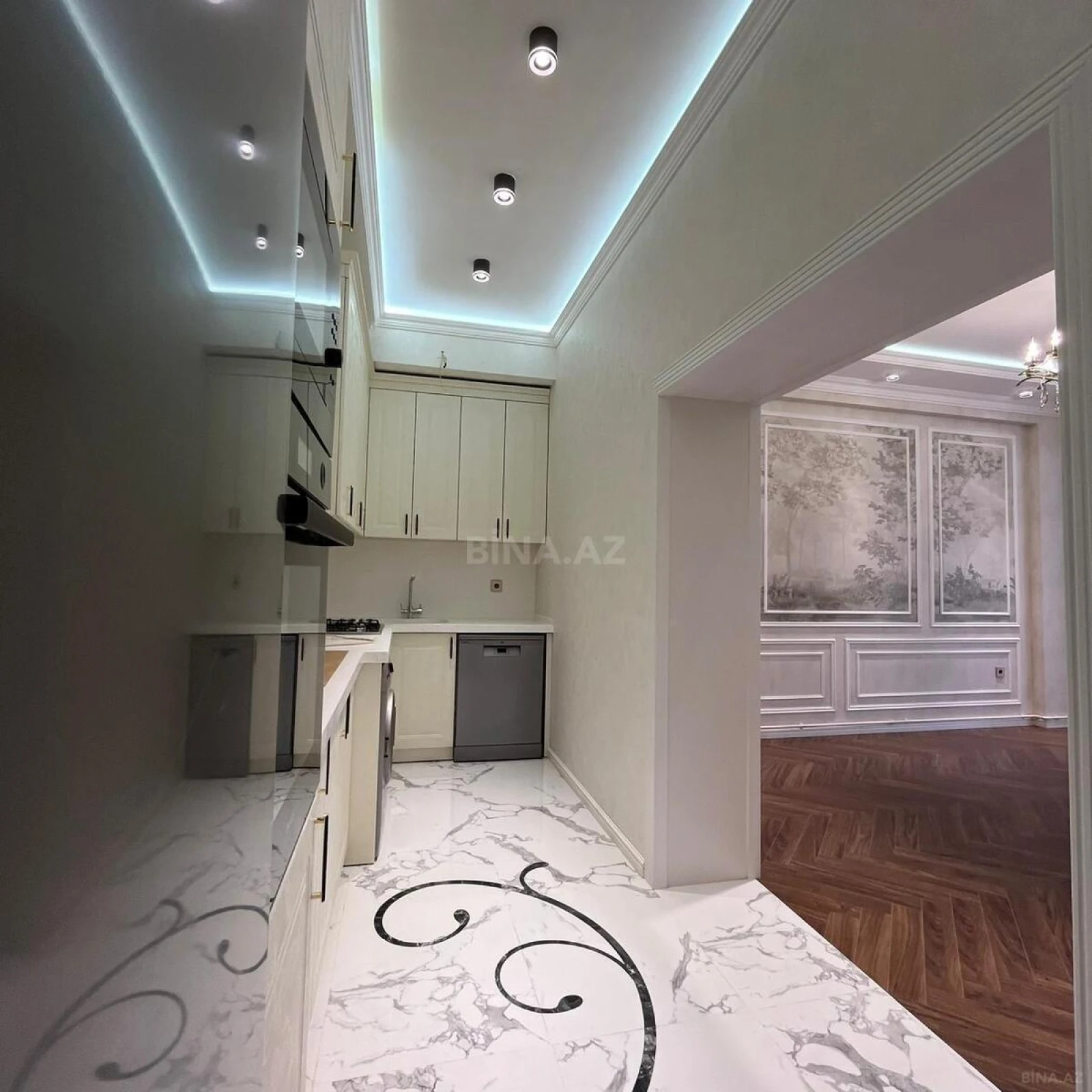 Satılır 3 otaqlı mənzil 98.8 m²