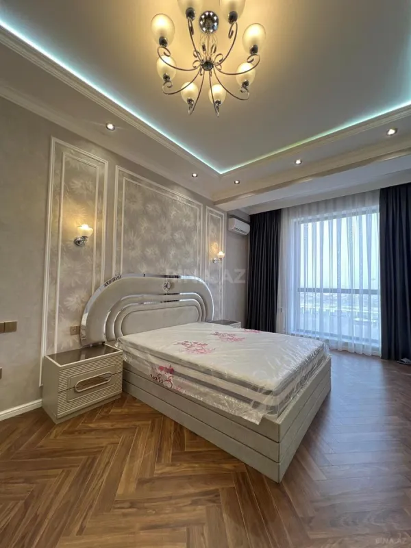 Satılır 3 otaqlı mənzil 98.8 m²