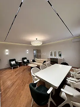 Satılır 4 otaqlı mənzil 150 m²