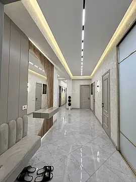 Satılır 4 otaqlı mənzil 150 m²