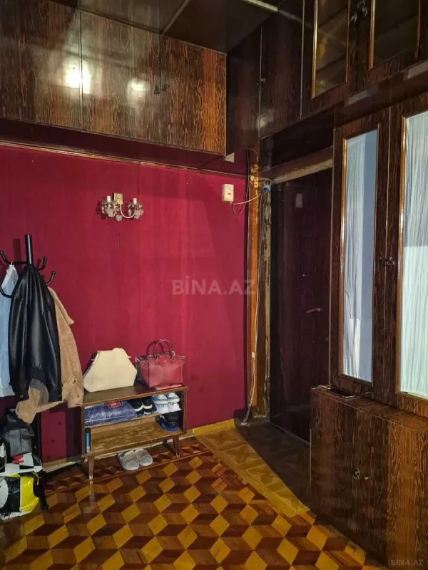 Satılır 3 otaqlı mənzil 81 m²