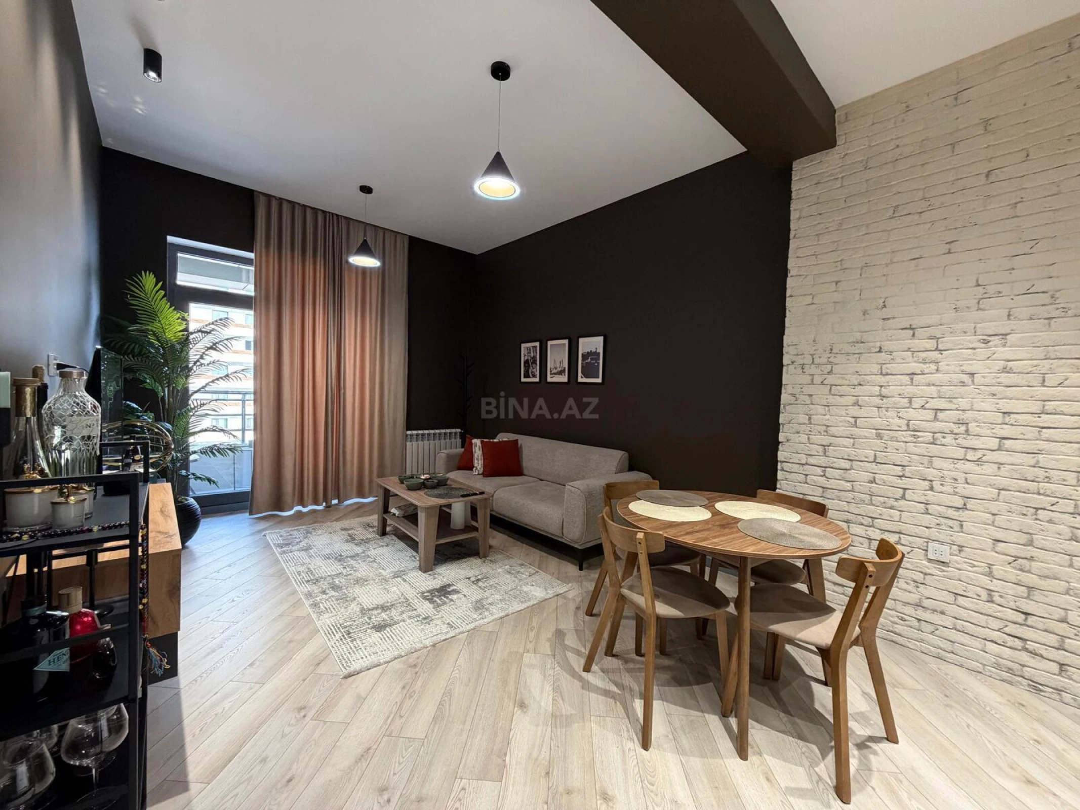 Satılır 2 otaqlı mənzil 65 m²