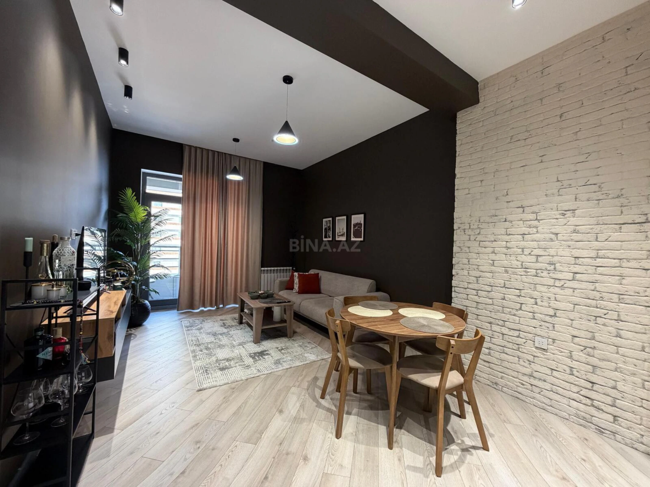 Satılır 2 otaqlı mənzil 65 m²