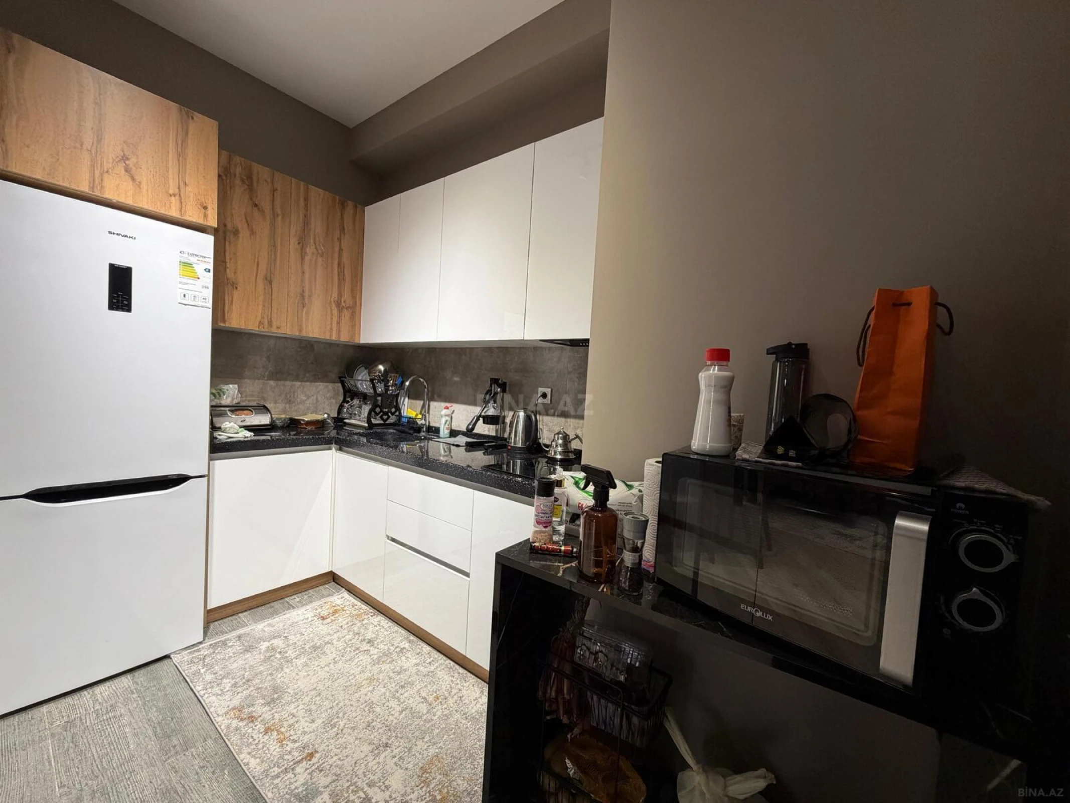 Satılır 2 otaqlı mənzil 65 m²