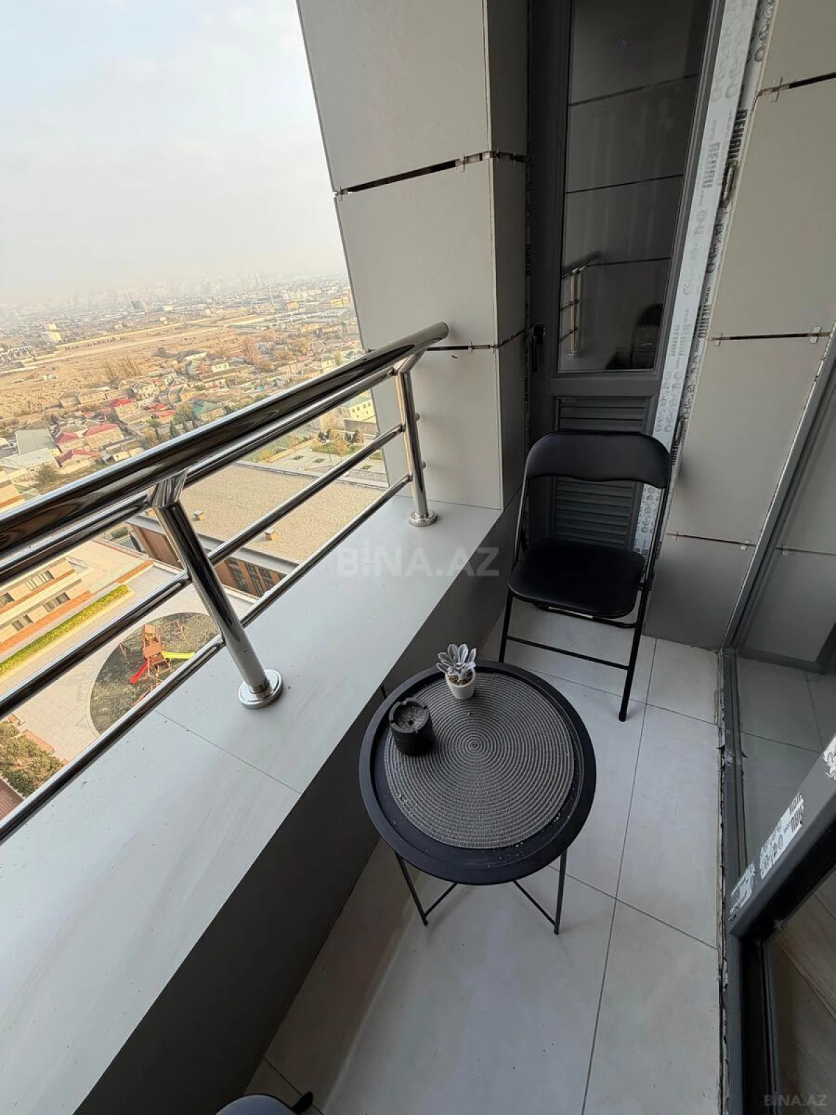 Satılır 2 otaqlı mənzil 65 m²