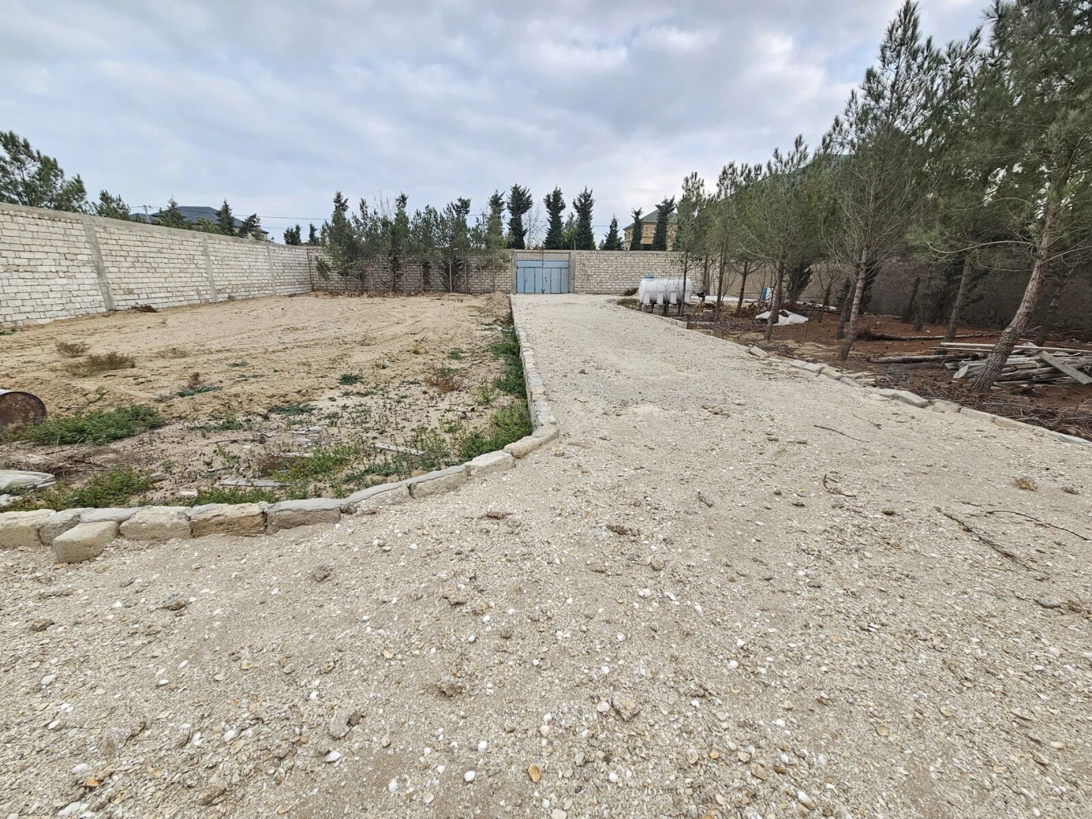 Satılır torpaq sahəsi 13 m²