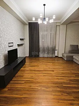 Satılır 2 otaqlı mənzil 100 m²