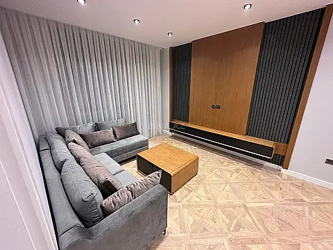Satılır 3 otaqlı mənzil 128 m²