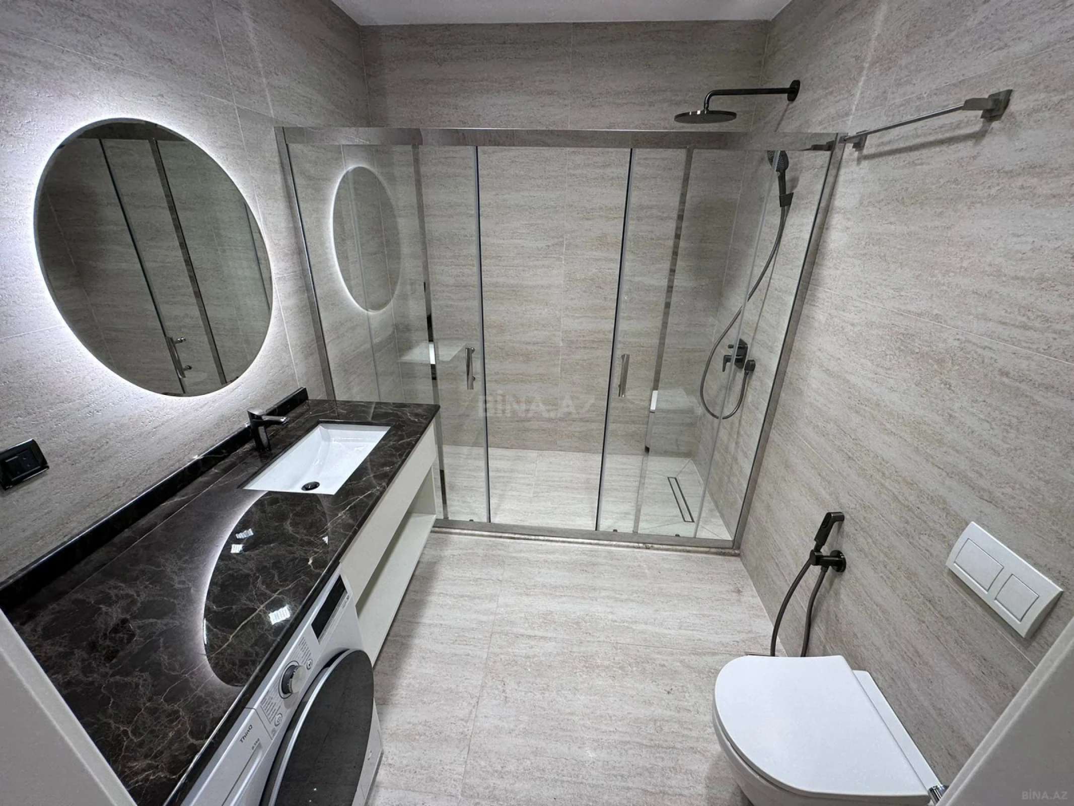 Satılır 3 otaqlı mənzil 128 m²