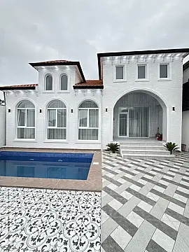 Satılır 4 otaqlı həyət evi 135 m²