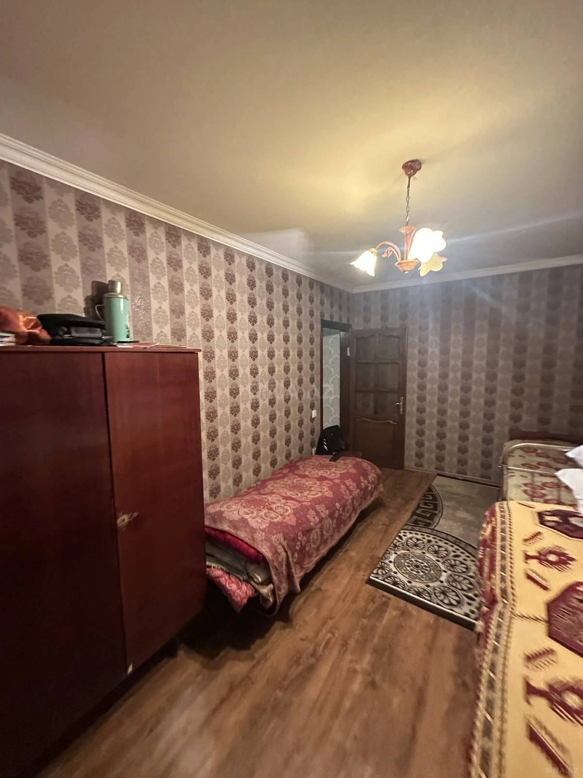 Satılır 4 otaqlı mənzil 91 m²