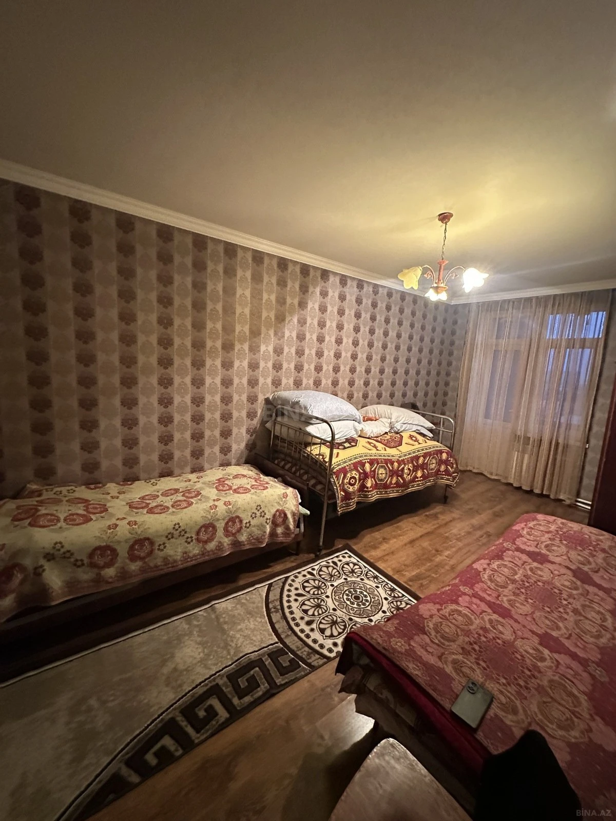 Satılır 4 otaqlı mənzil 91 m²