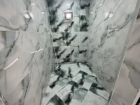 Satılır 5 otaqlı həyət evi 200 m²