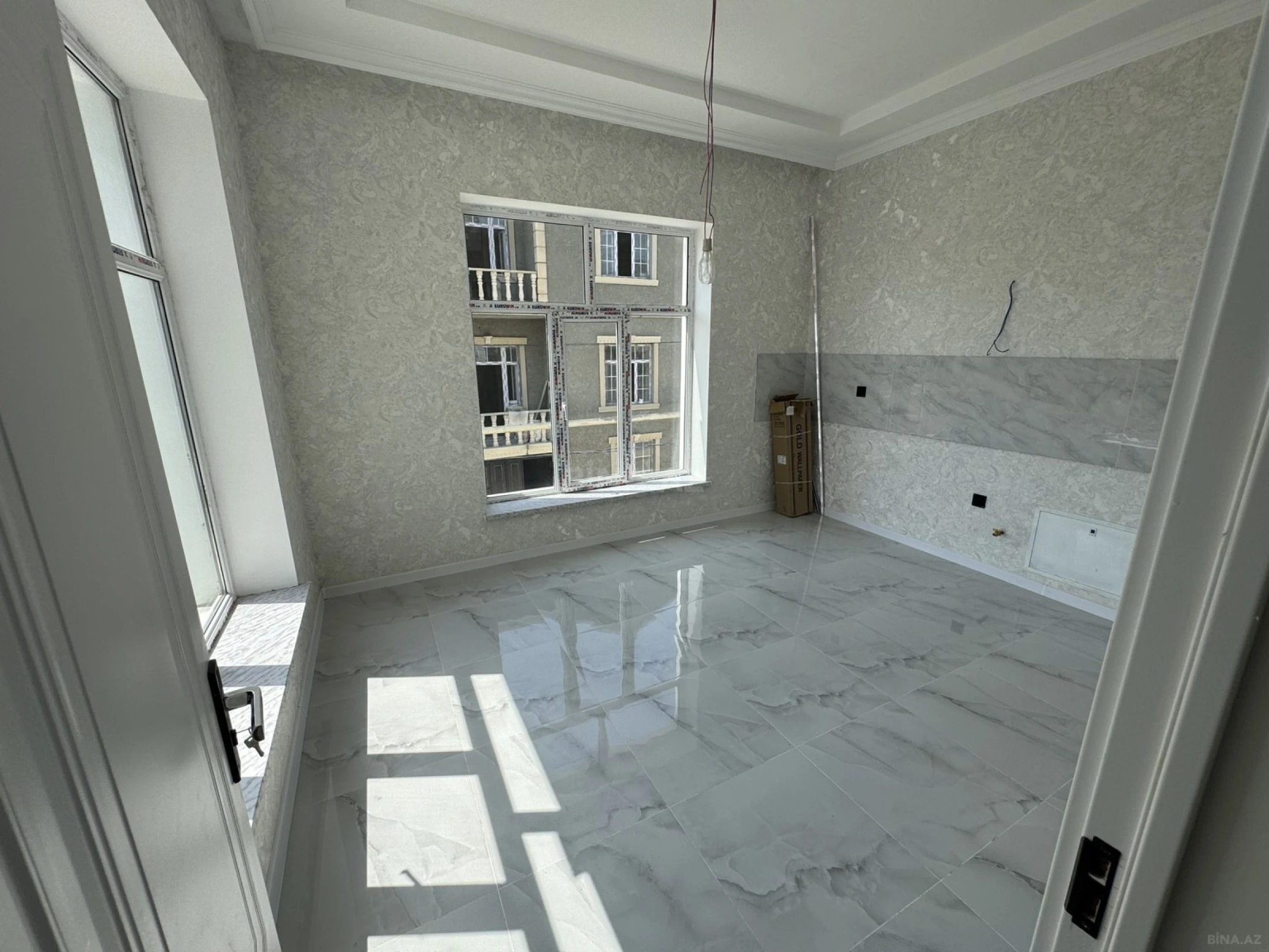 Satılır 5 otaqlı həyət evi 200 m²