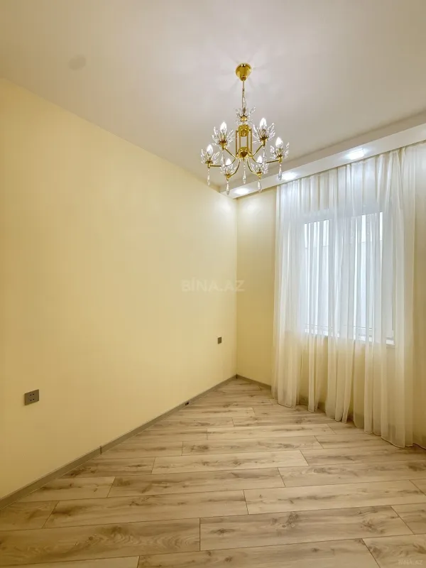 Satılır 4 otaqlı həyət evi 135 m²