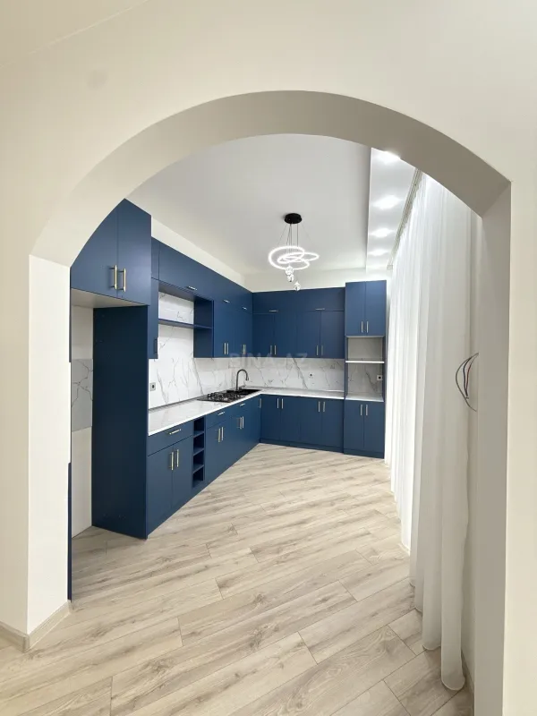 Satılır 4 otaqlı həyət evi 135 m²