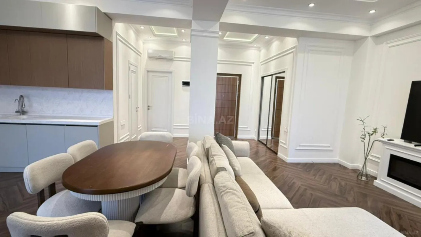 Satılır 2 otaqlı mənzil 80 m²