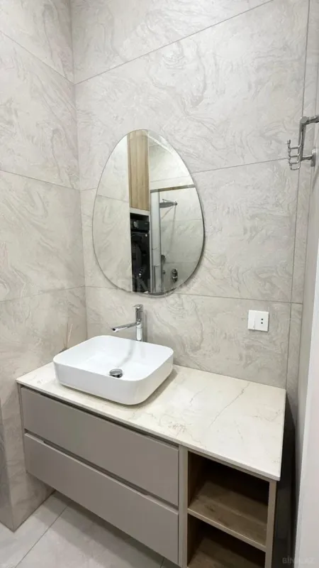 Satılır 2 otaqlı mənzil 80 m²