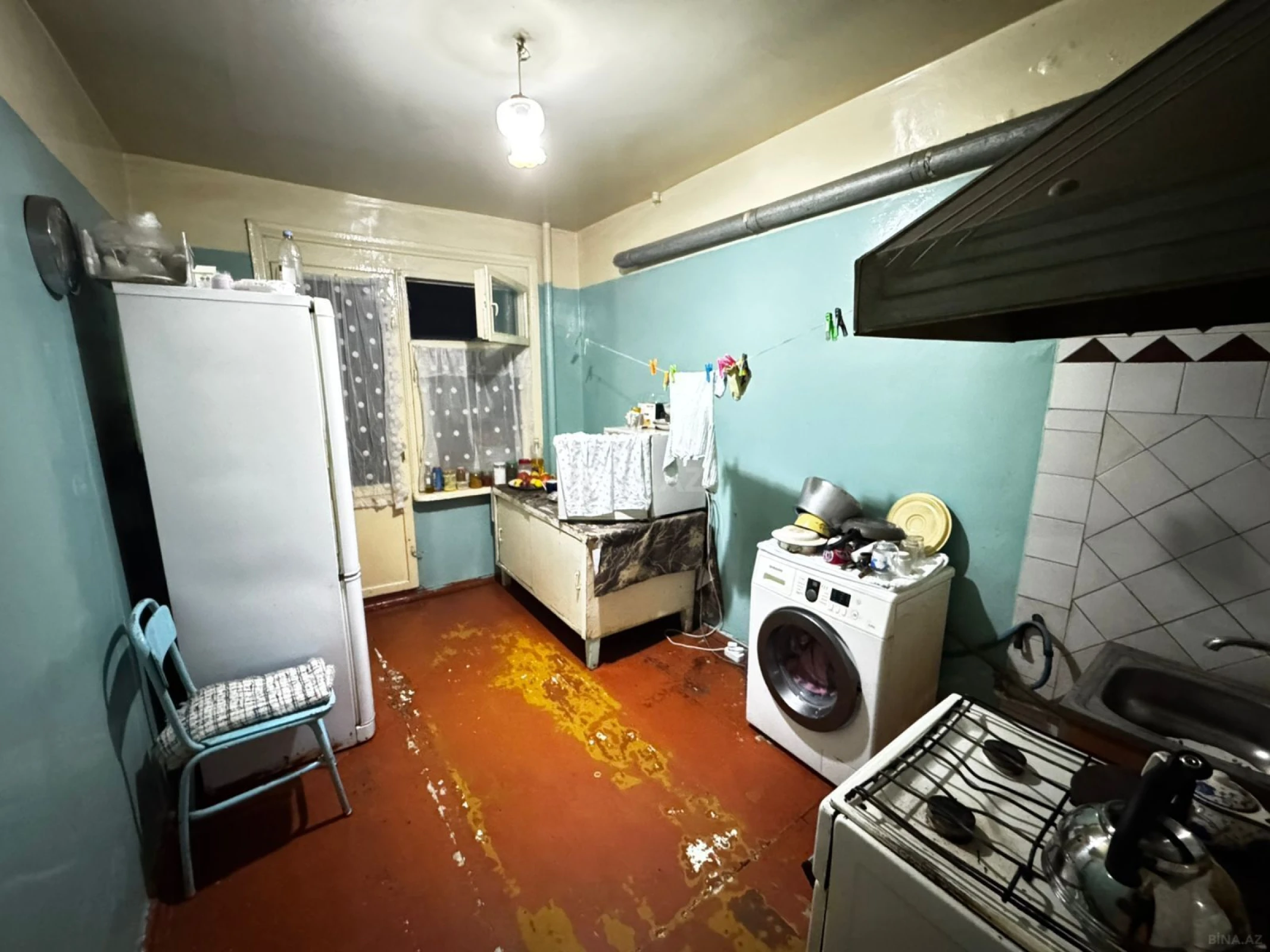 Satılır 4 otaqlı mənzil 100 m²