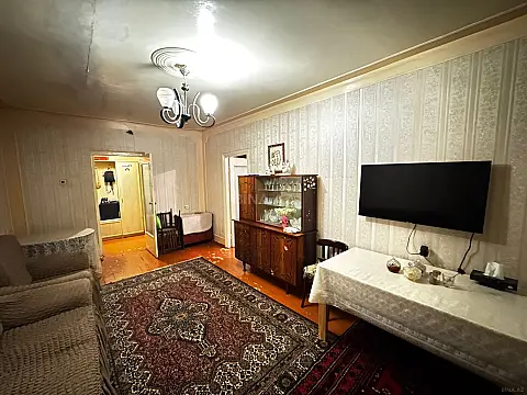 Satılır 4 otaqlı mənzil 100 m² — Bakı, 8-ci mikrorayon 4 otaq 100.00 m²