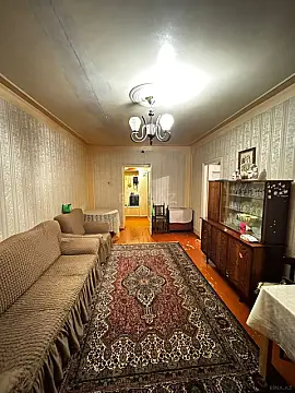 Satılır 4 otaqlı mənzil 100 m²