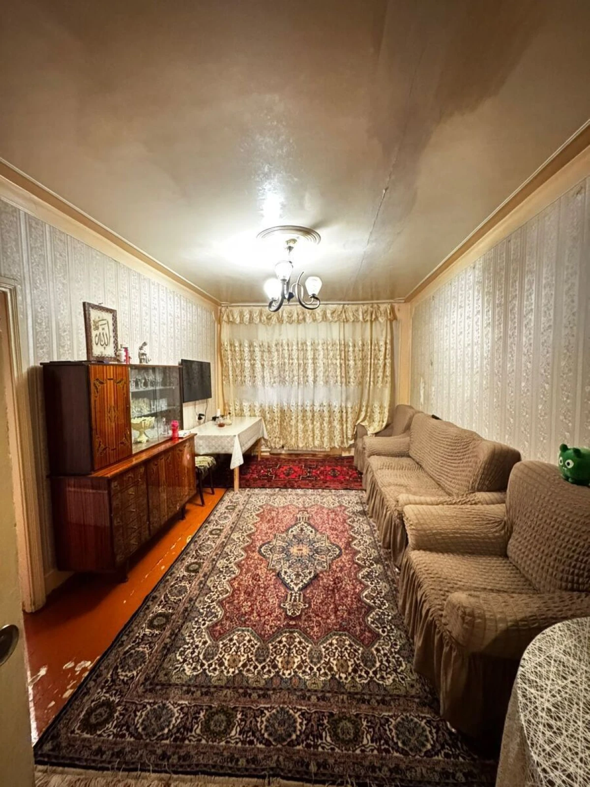 Satılır 4 otaqlı mənzil 100 m²