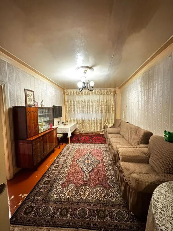 Satılır 4 otaqlı mənzil 100 m²
