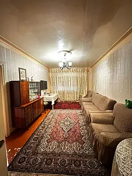 Satılır 4 otaqlı mənzil 100 m²