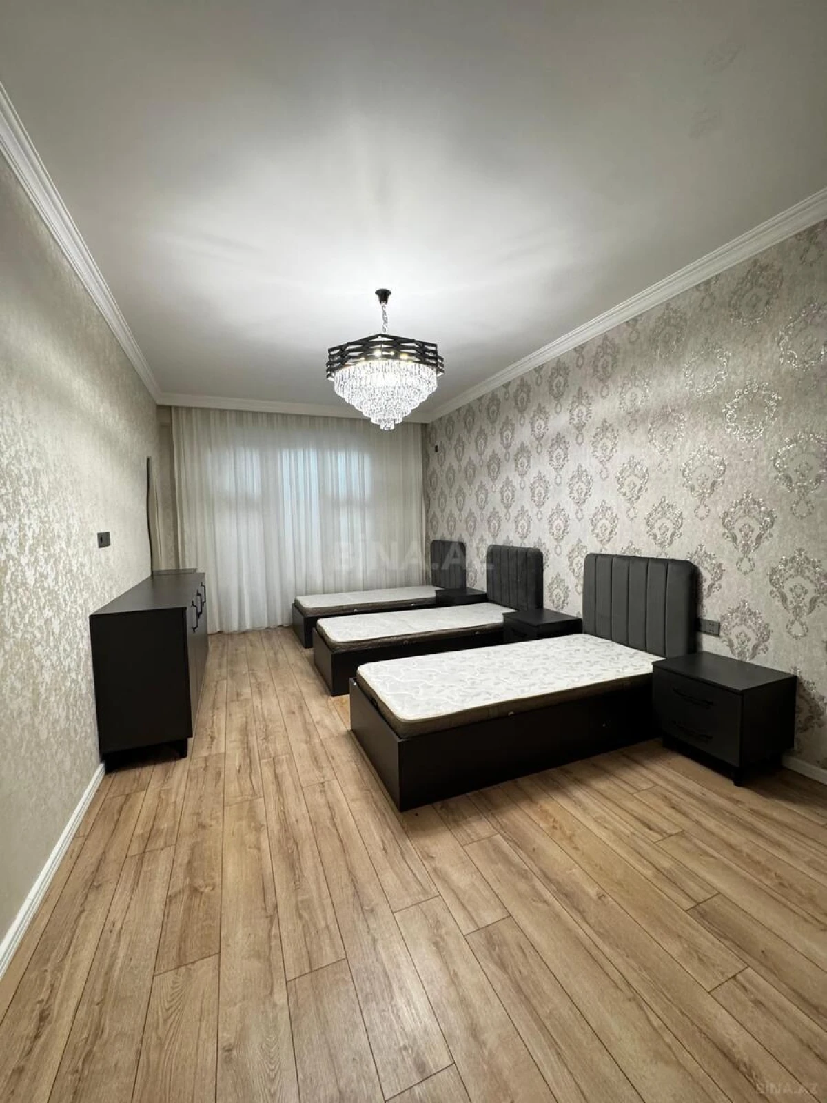 Kirayə verilir 2 otaqlı mənzil 100 m²