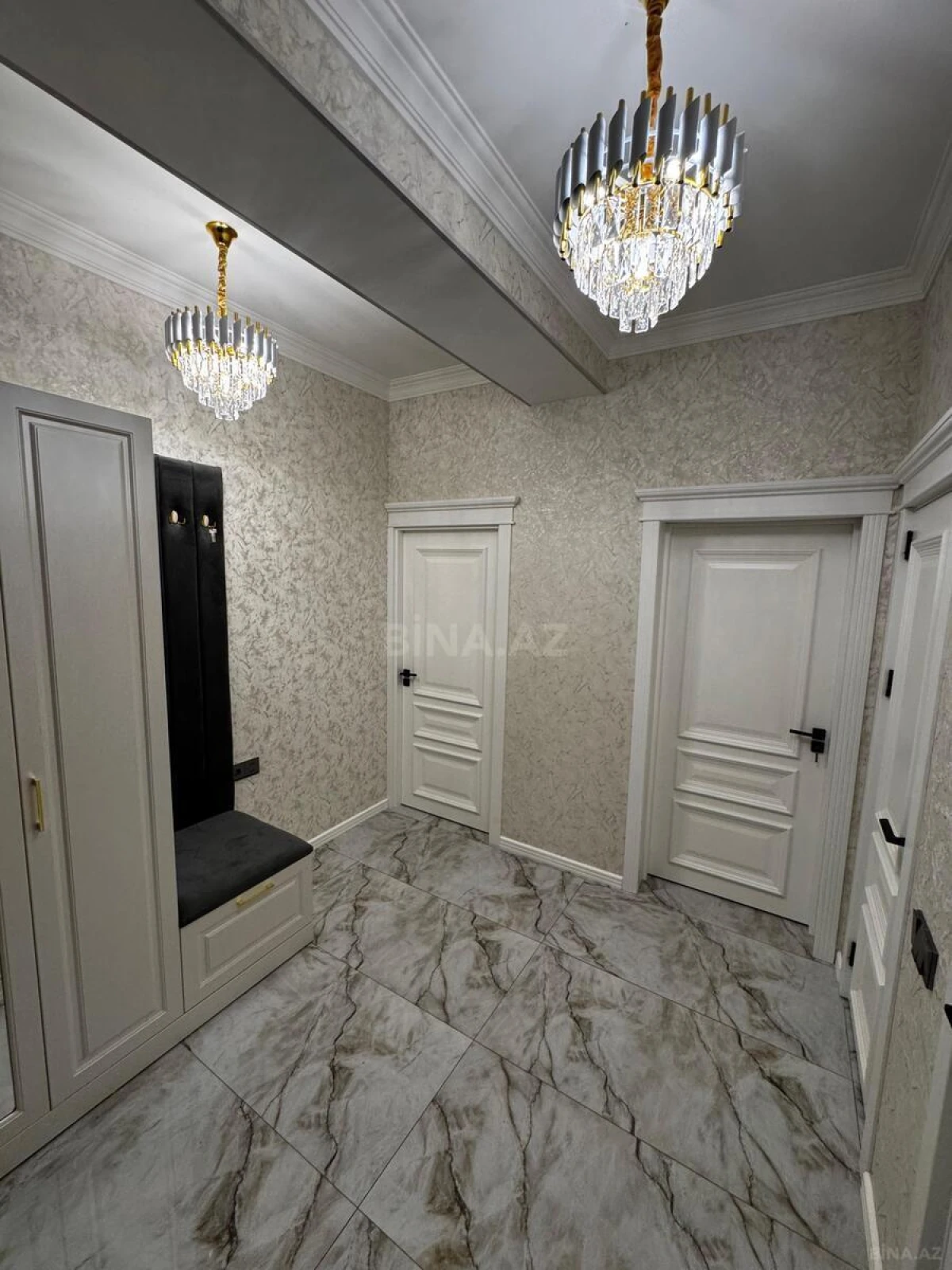 Kirayə verilir 2 otaqlı mənzil 100 m²