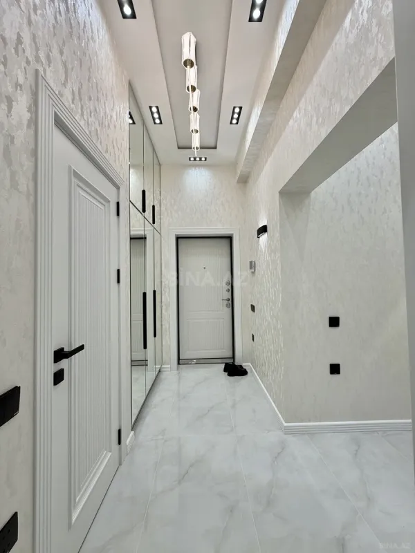 Satılır 3 otaqlı mənzil 99 m²