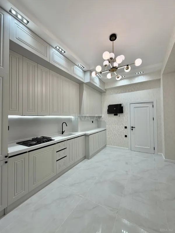 Satılır 3 otaqlı mənzil 99 m²