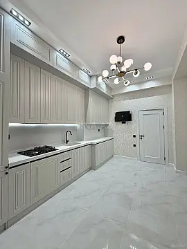 Satılır 3 otaqlı mənzil 99 m²