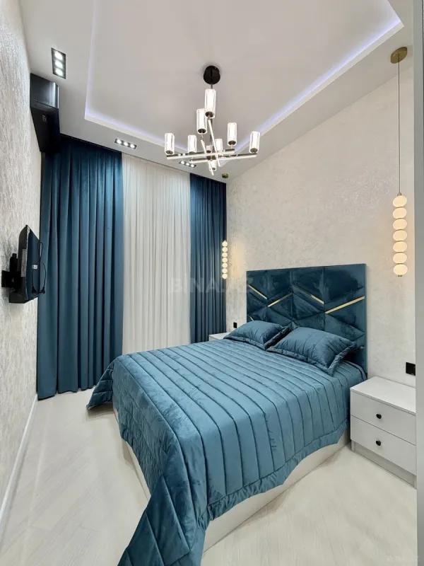 Satılır 3 otaqlı mənzil 99 m²