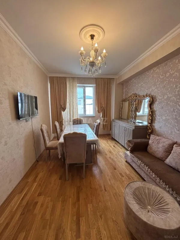 Kirayə verilir 2 otaqlı mənzil 60 m²