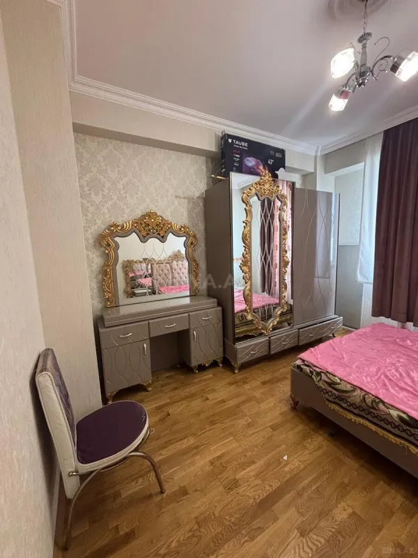 Kirayə verilir 2 otaqlı mənzil 60 m²