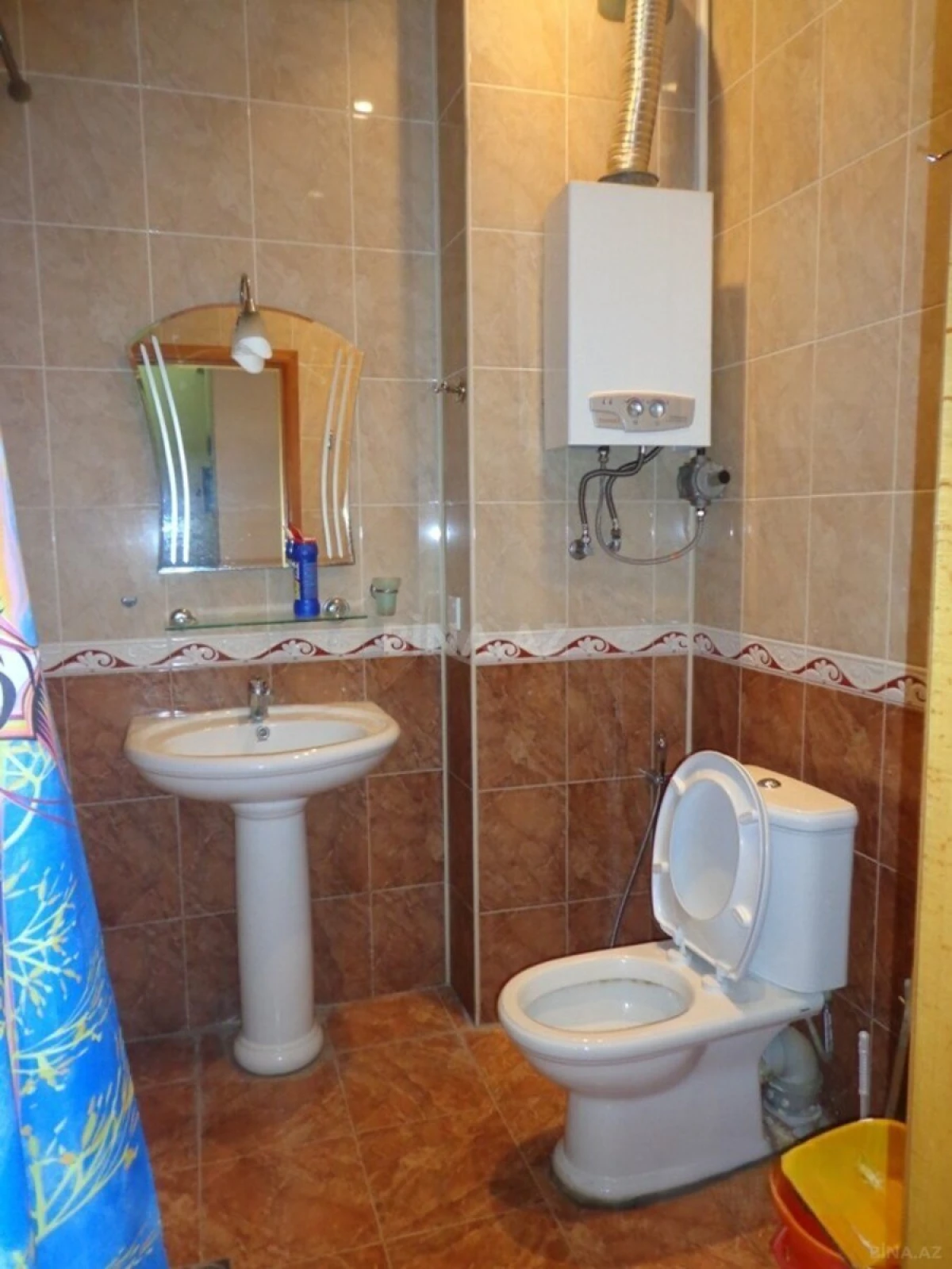 Satılır 2 otaqlı mənzil 65 m²