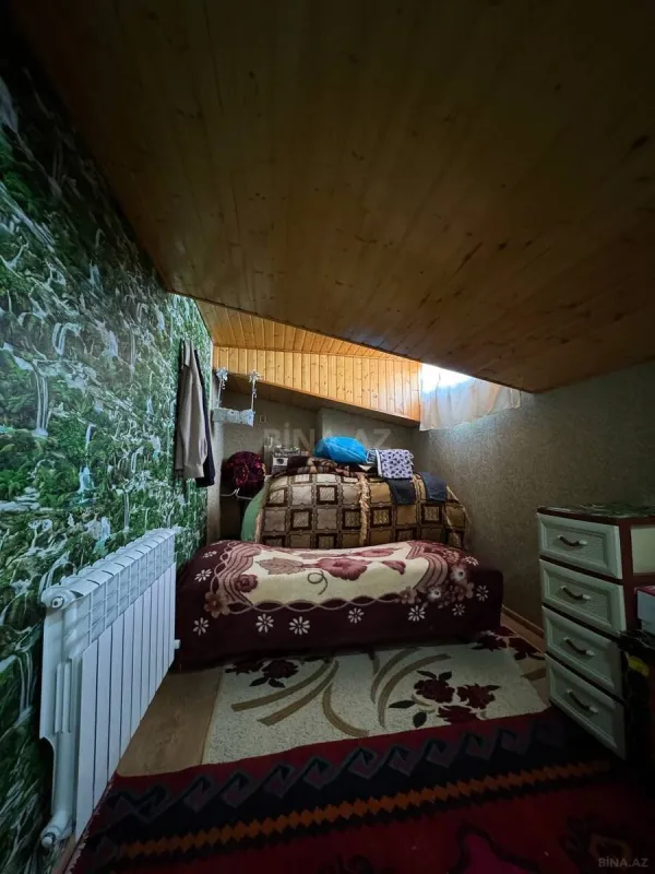 Satılır 4 otaqlı mənzil 120 m²