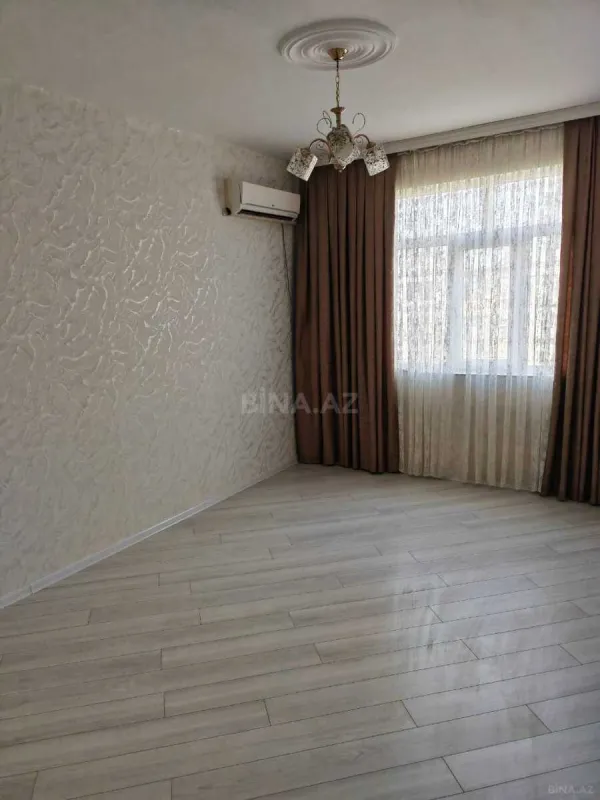 Satılır 2 otaqlı mənzil 45 m²