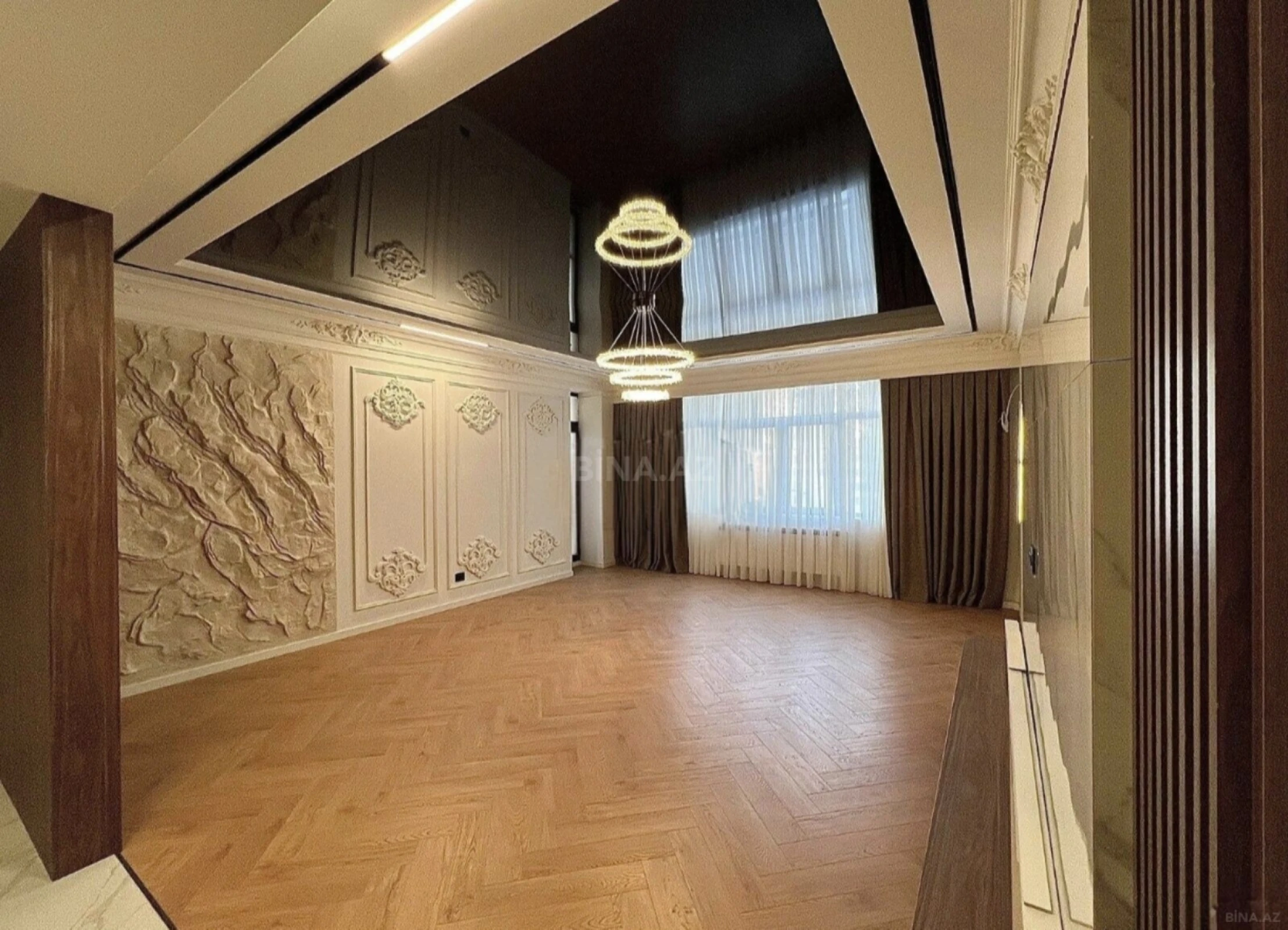 Satılır 3 otaqlı mənzil 107.5 m²