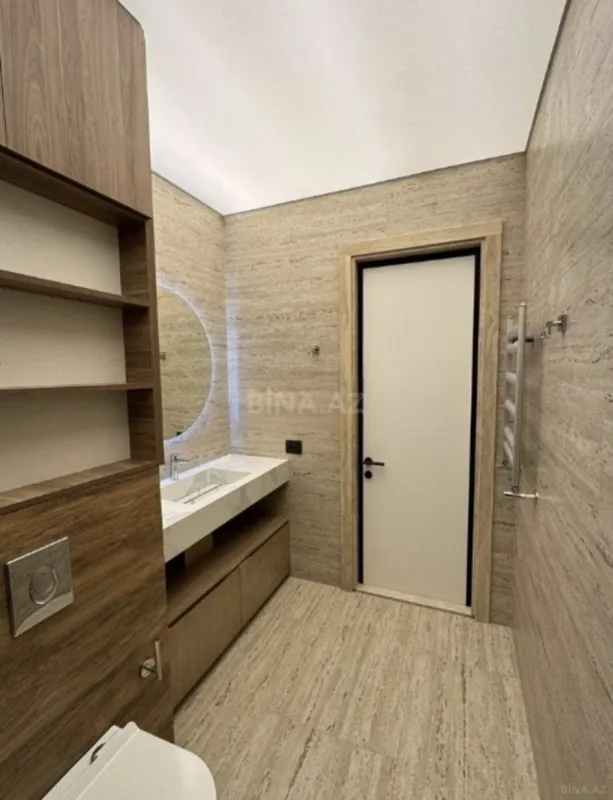 Satılır 3 otaqlı mənzil 107.5 m²