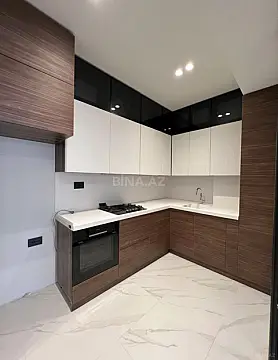 Satılır 3 otaqlı mənzil 107.5 m²